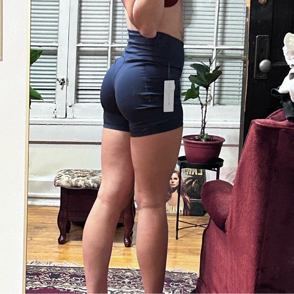 Navy blue high-waisted biker shorts - Picture 5 of 5